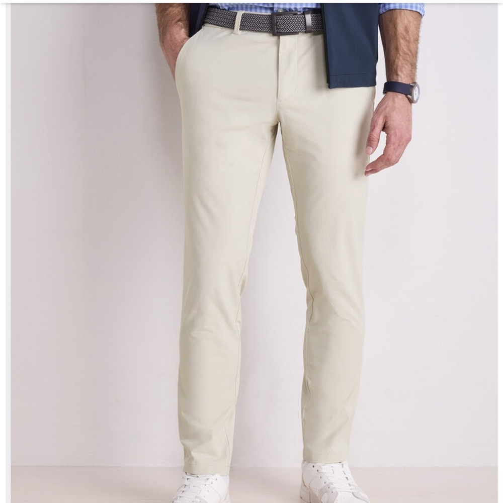 Vineyard Vines Men's Slim Chinos in Stone